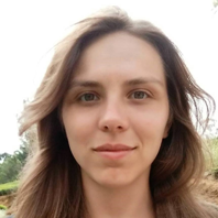 dr Koryna Lewandowska